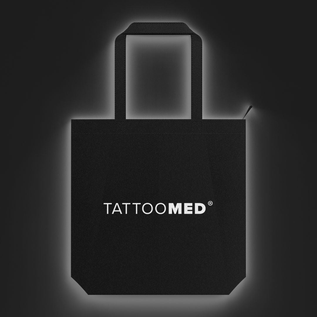TattooMed Blackbag - Bild mit Schwarzen hintergeund