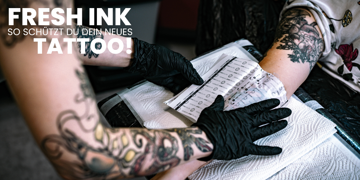 Erstversorgung von frischen Tattoos mit protection patch von Tattoomed