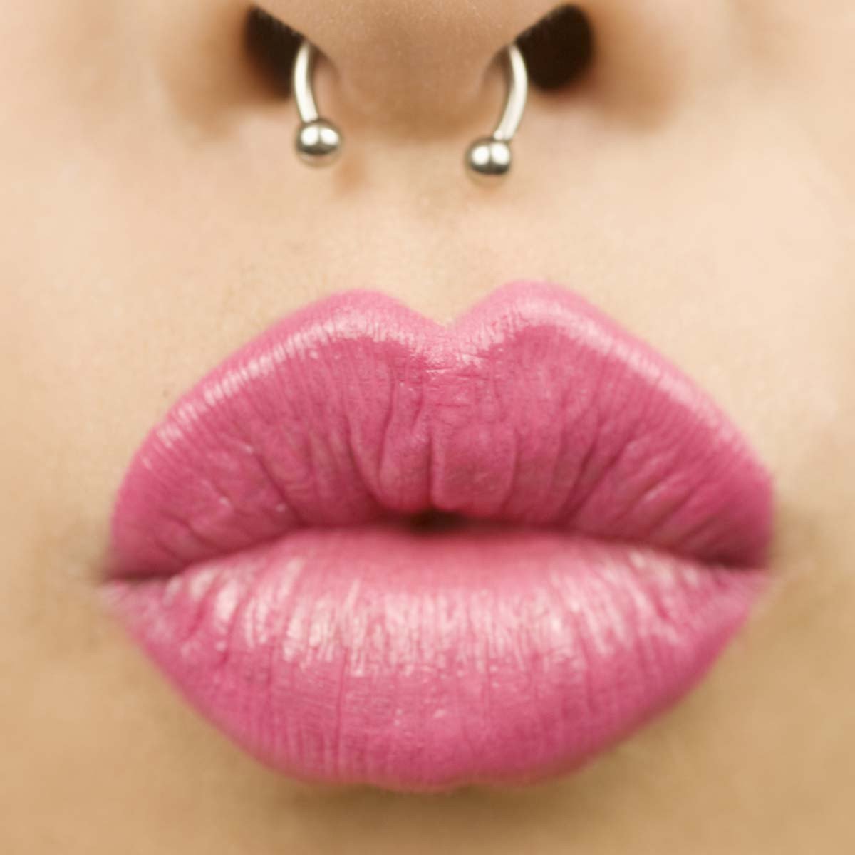 Häufige Fragen zur Piercing-Pflege